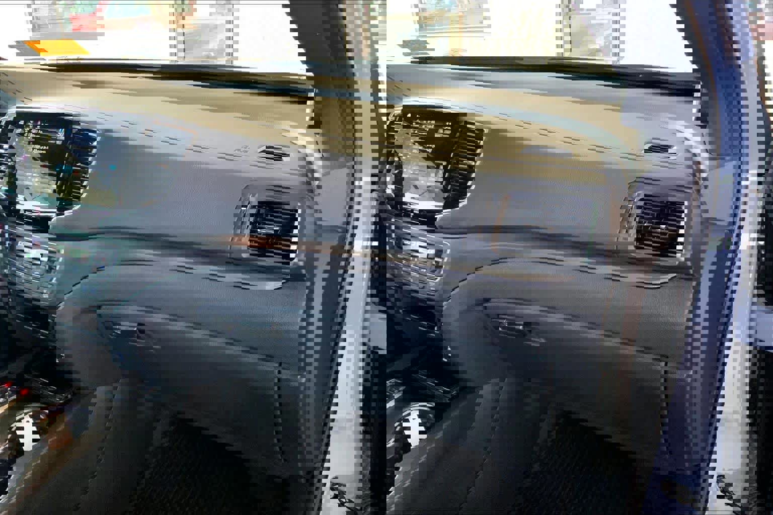 Used 2023 Honda Passport TrailSport image 19