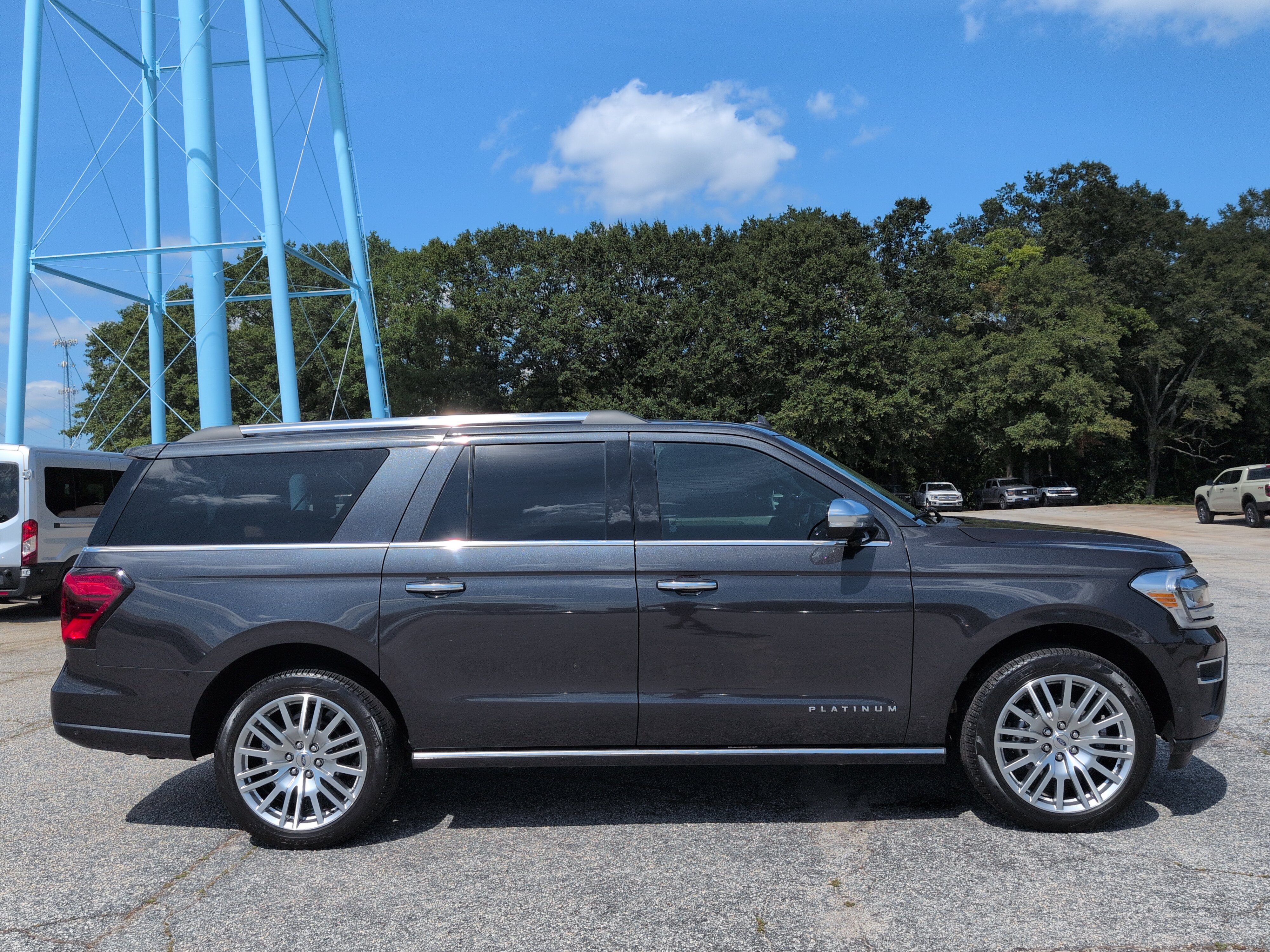 Certified 2024 Ford Expedition Max Platinum AWD/4WD video 2