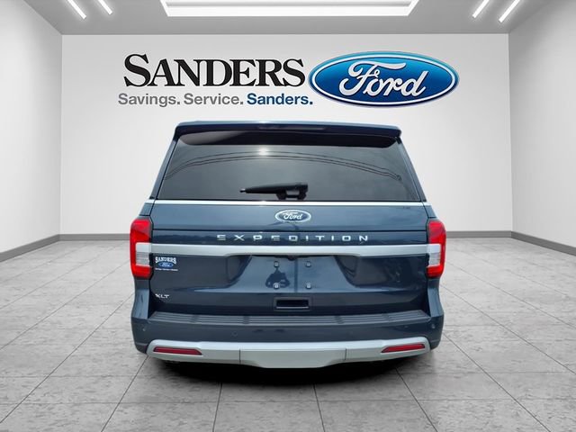 Certified 2023 Ford Expedition XLT RWD image 3