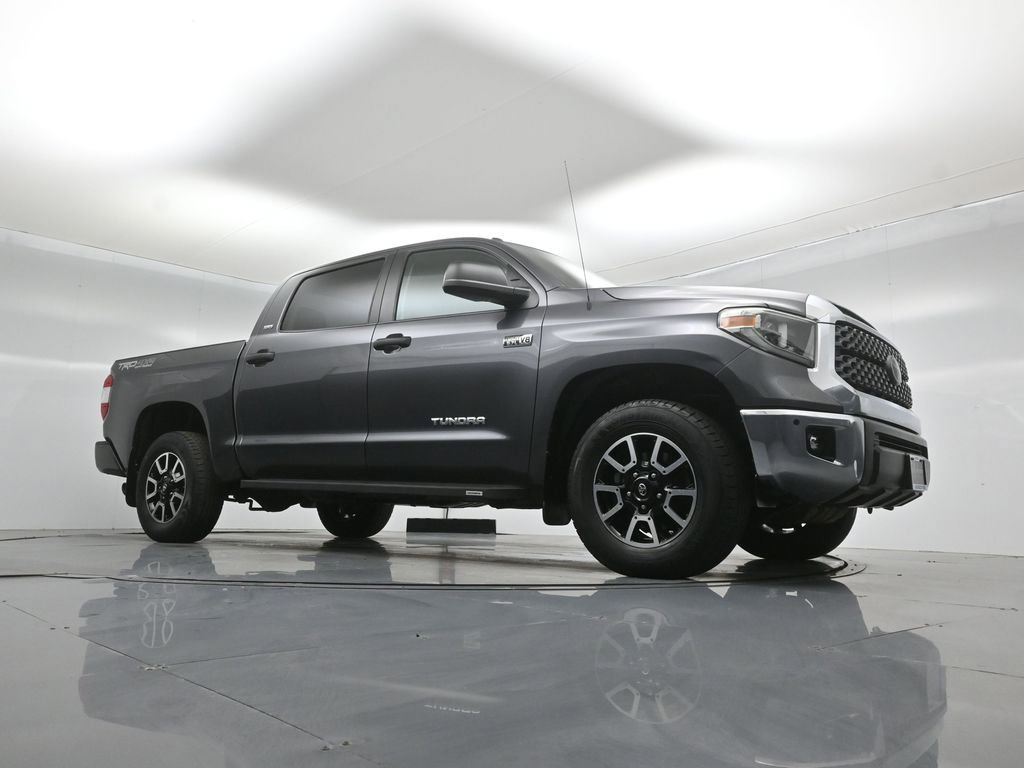 Used 2018 Toyota Tundra SR5 w/ TRD Off Road Package image 4