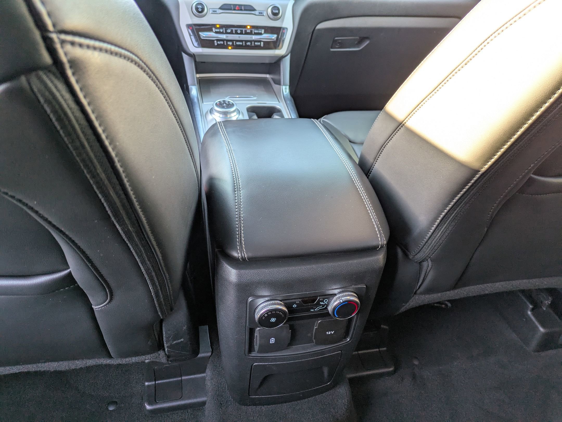 Certified 2022 Ford Explorer XLT w/ Equipment Group 202A image 30