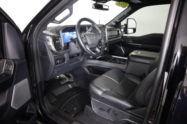 Certified 2023 Ford F350 Platinum w/ Tremor Off-Road Package AWD/4WD image 44