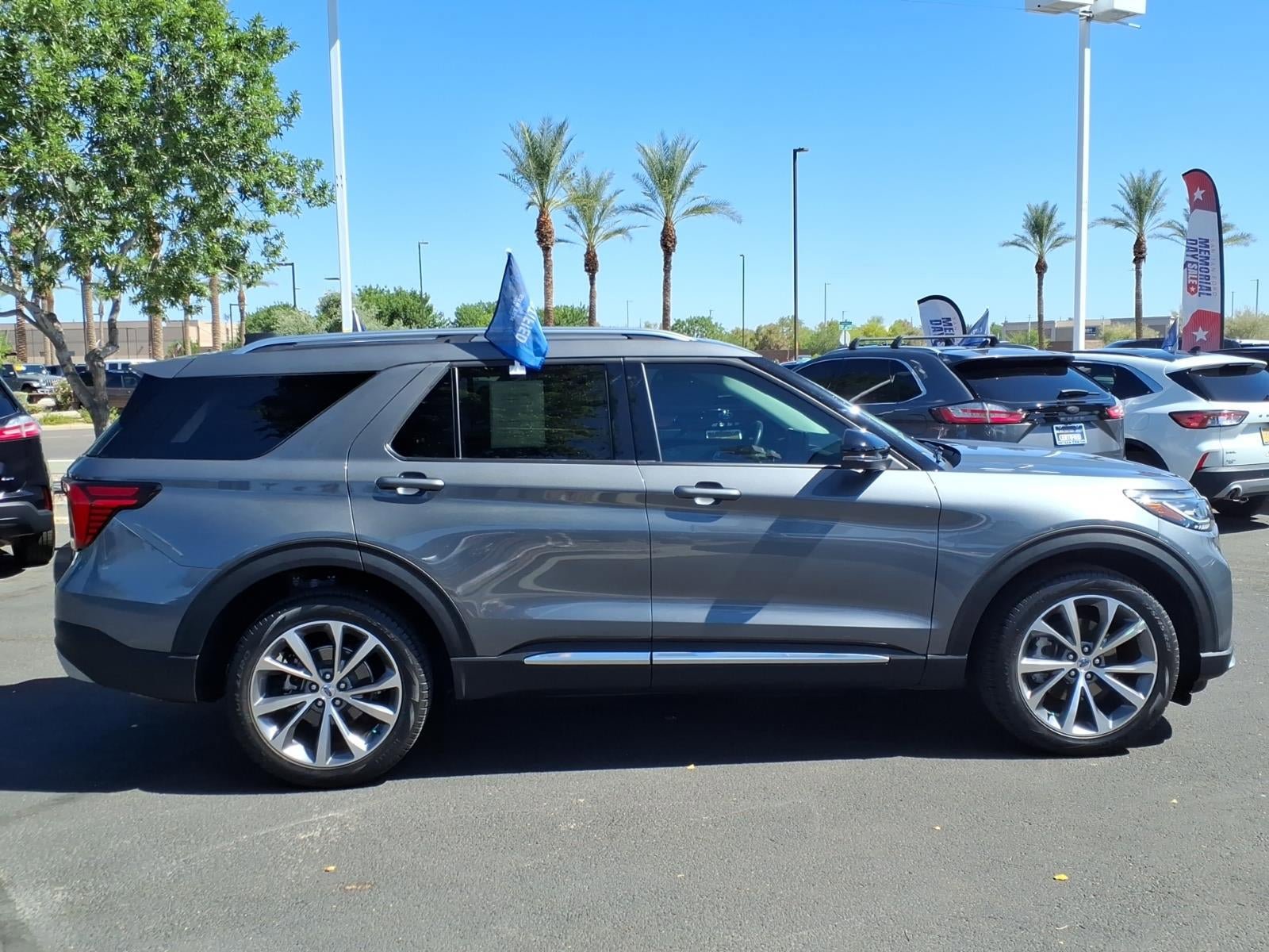 Certified 2025 Ford Explorer Platinum w/ Ultimate Package AWD/4WD image 3