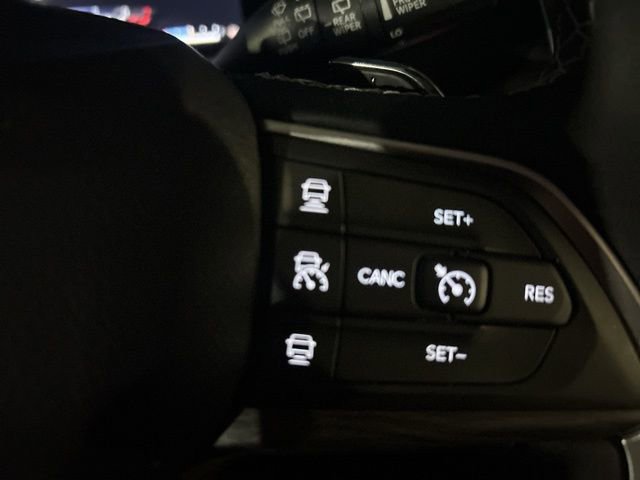 Used 2024 Jeep Grand Cherokee Limited w/ Black Appearance Package image 28