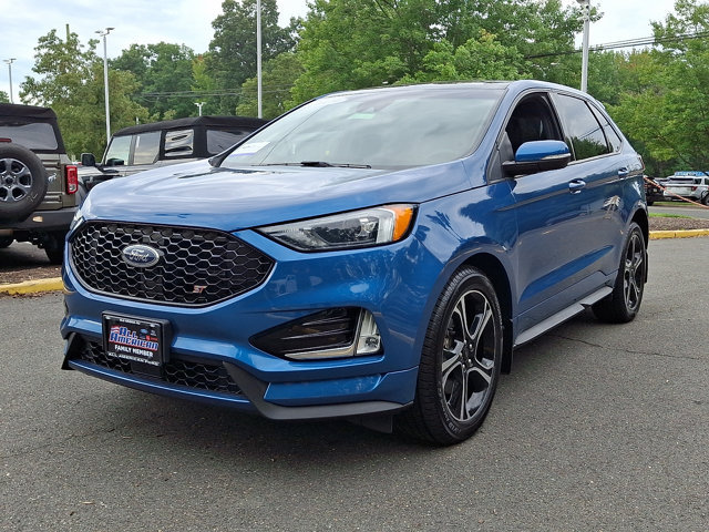 Certified 2019 Ford Edge ST w/ Convenience Package AWD/4WD image 4