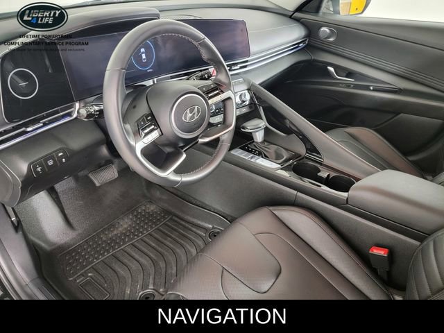 Used 2023 Hyundai Elantra Limited image 12