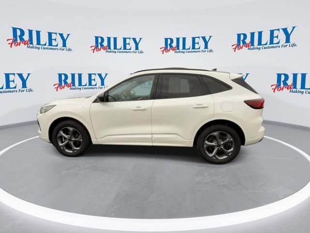 Certified 2024 Ford Escape ST-Line w/ Tech Pack #1 image 3