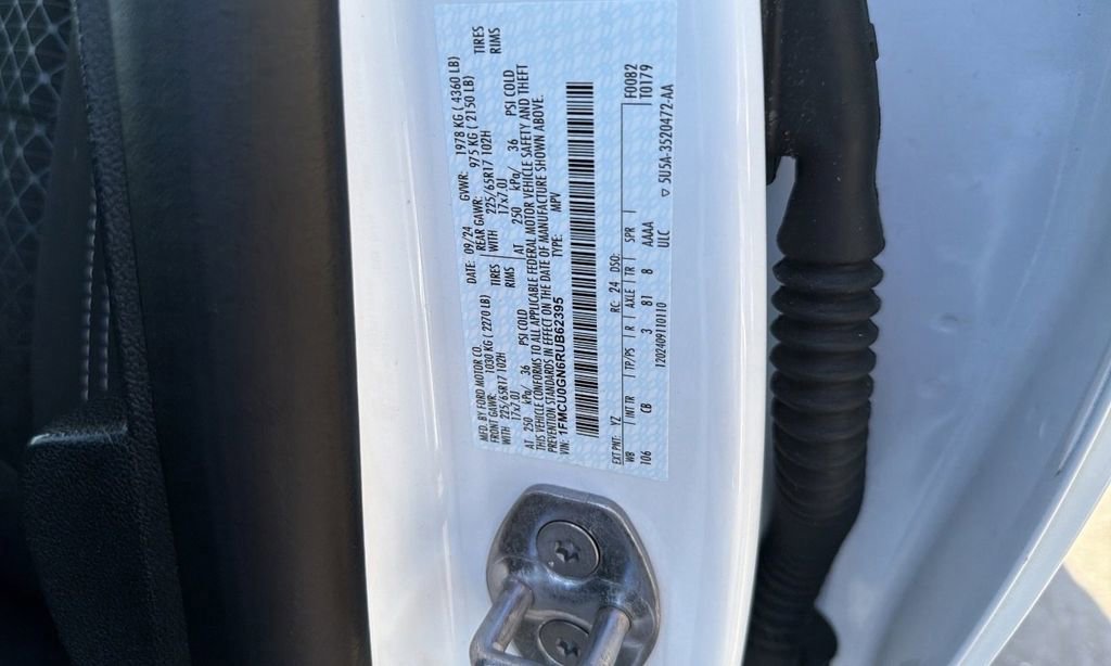 Certified 2024 Ford Escape Active w/ Cold Weather Package image 33