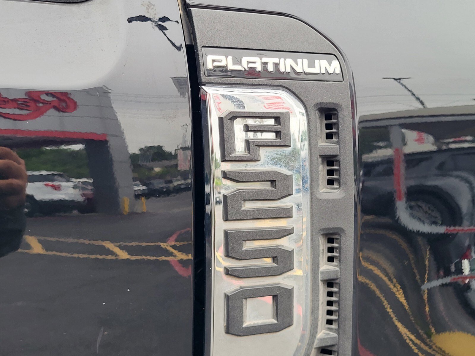 Certified 2024 Ford F250 Platinum AWD/4WD image 12