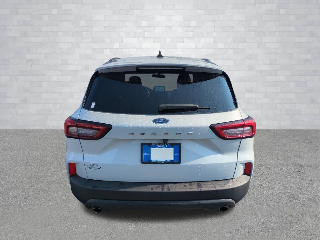 Certified 2025 Ford Escape ST-Line FWD image 6