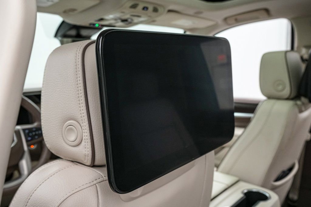 Used 2024 GMC Yukon XL Denali w/ Denali Reserve Package image 21