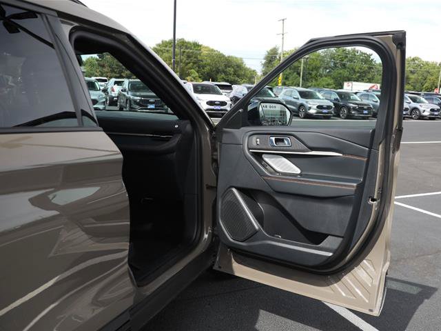 Certified 2026 Ford Explorer Tremor w/ Tremor Ultimate Package AWD/4WD image 32