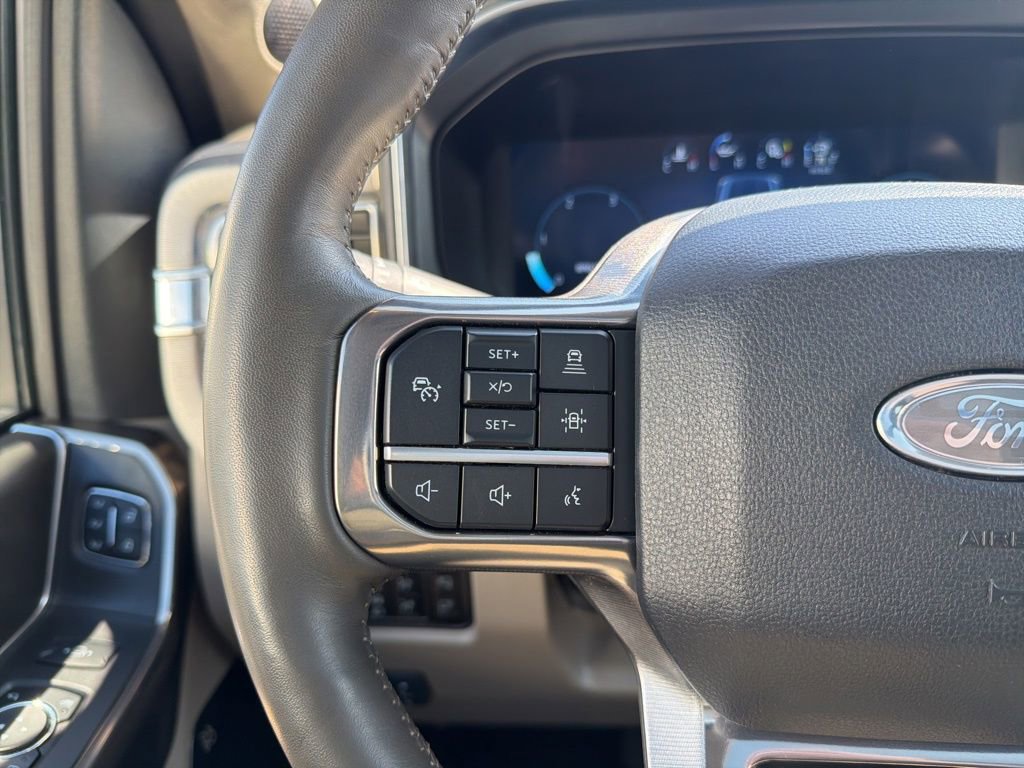 Certified 2025 Ford F450 Platinum w/ Platinum Plus Package image 27