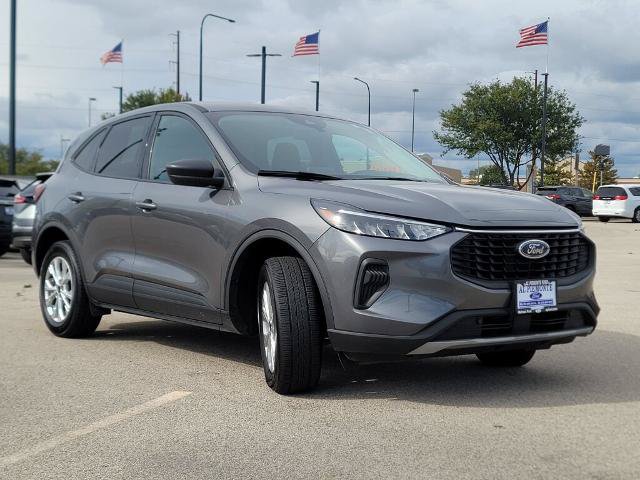 Certified 2025 Ford Escape Active AWD/4WD image 3