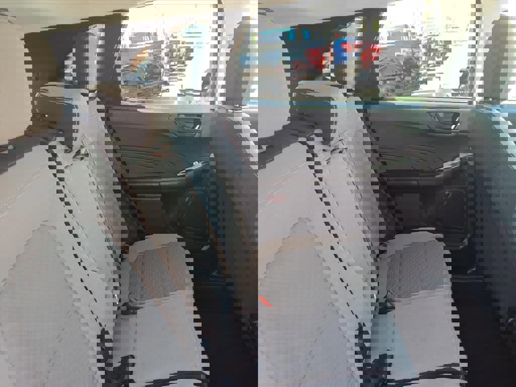 Certified 2022 Ford Escape SE w/ SE Sport Appearance Package image 15