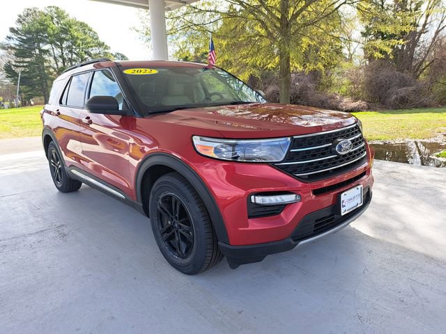 Certified 2022 Ford Explorer XLT w/ Equipment Group 202A