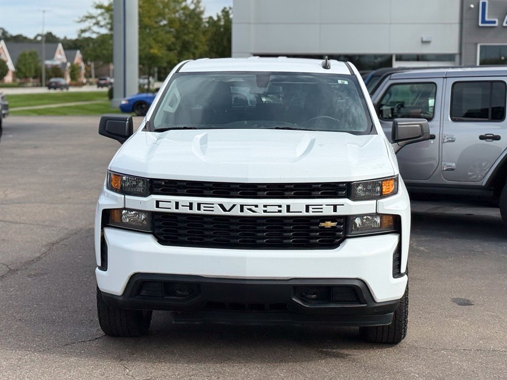 Used 2020 Chevrolet Silverado 1500 Custom w/ Custom Value Package AWD/4WD image 23