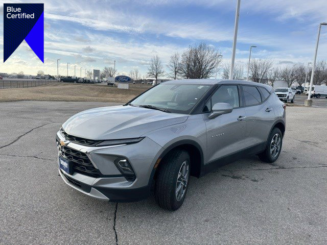 Used 2023 Chevrolet Blazer LT image 1