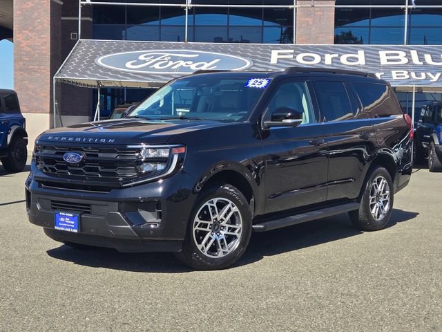 Certified 2025 Ford Expedition Active AWD/4WD image 8