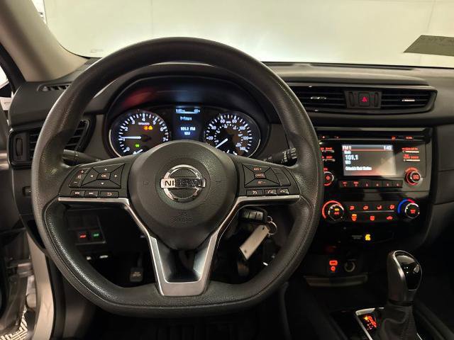 Used 2017 Nissan Rogue S w/ S Appearance Package image 11