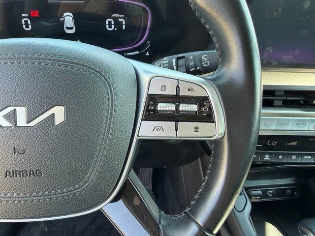 Used 2025 Kia Telluride S AWD/4WD image 17