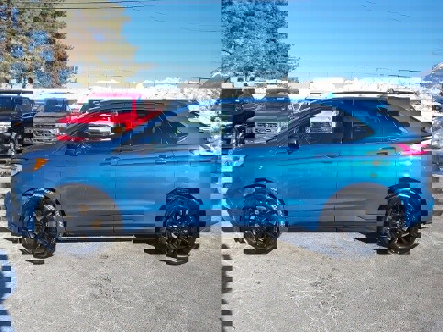 Certified 2019 Ford Edge ST w/ Equipment Group 401A image 2