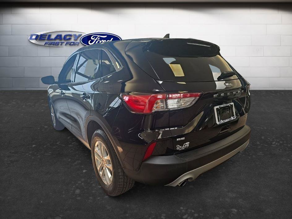 Certified 2022 Ford Escape SE AWD/4WD image 4