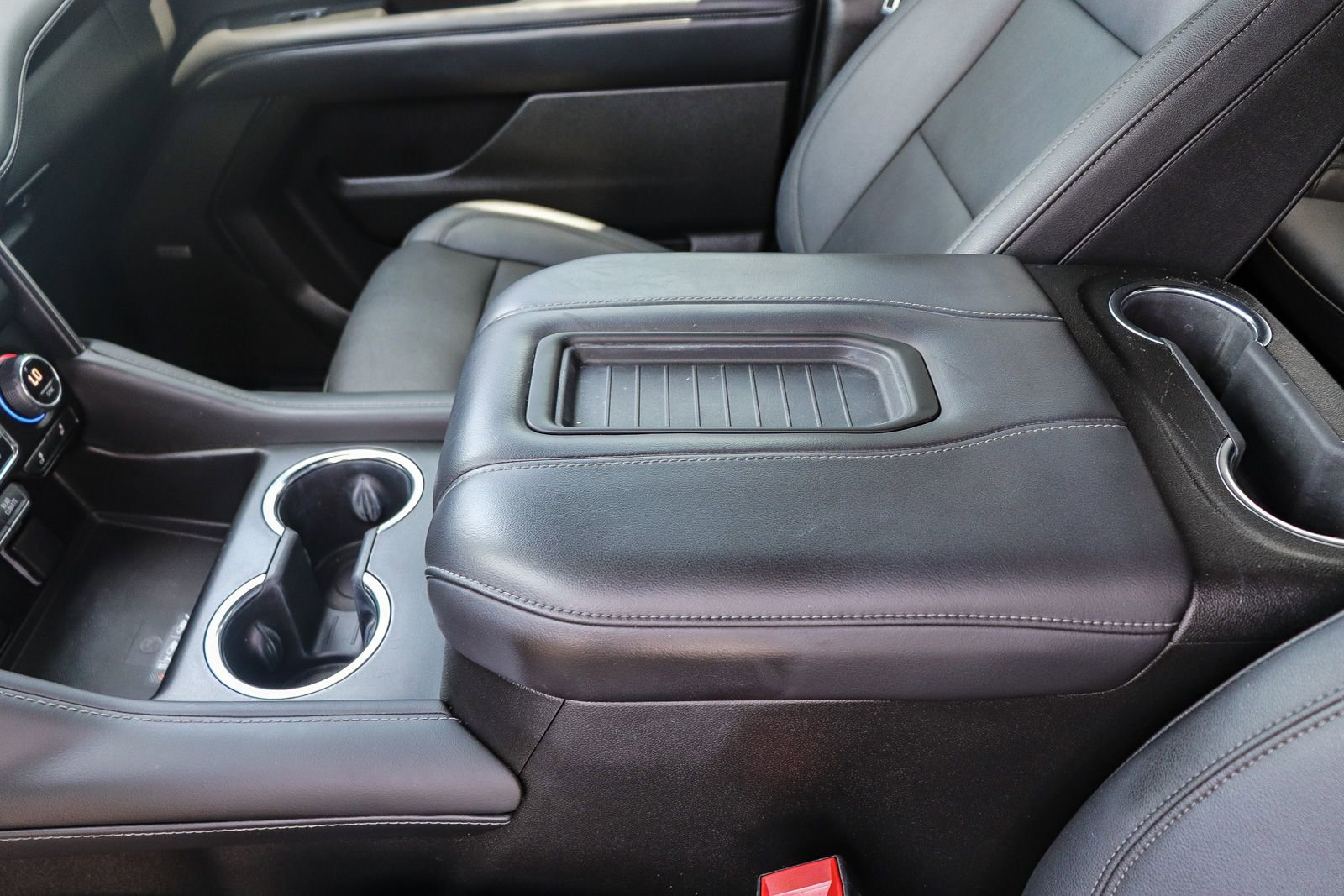 Used 2022 Chevrolet Tahoe LT RWD image 19
