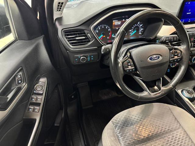Certified 2022 Ford Escape SE w/ Convenience Package image 9