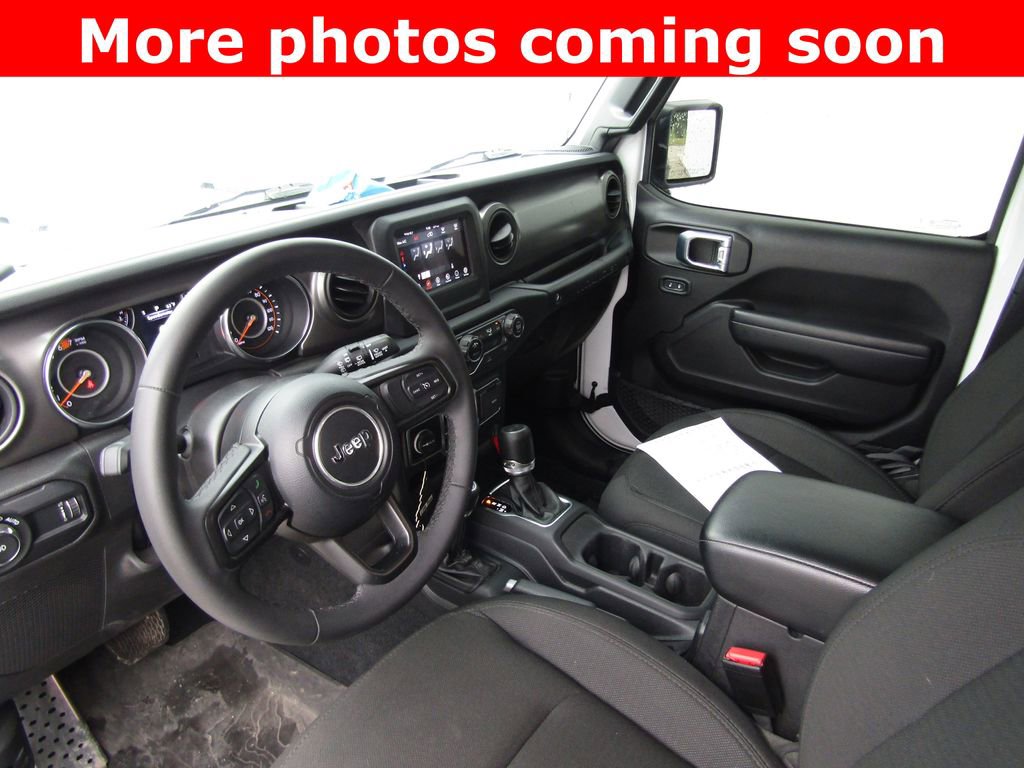 Used 2023 Jeep Wrangler Unlimited Sport AWD/4WD image 12