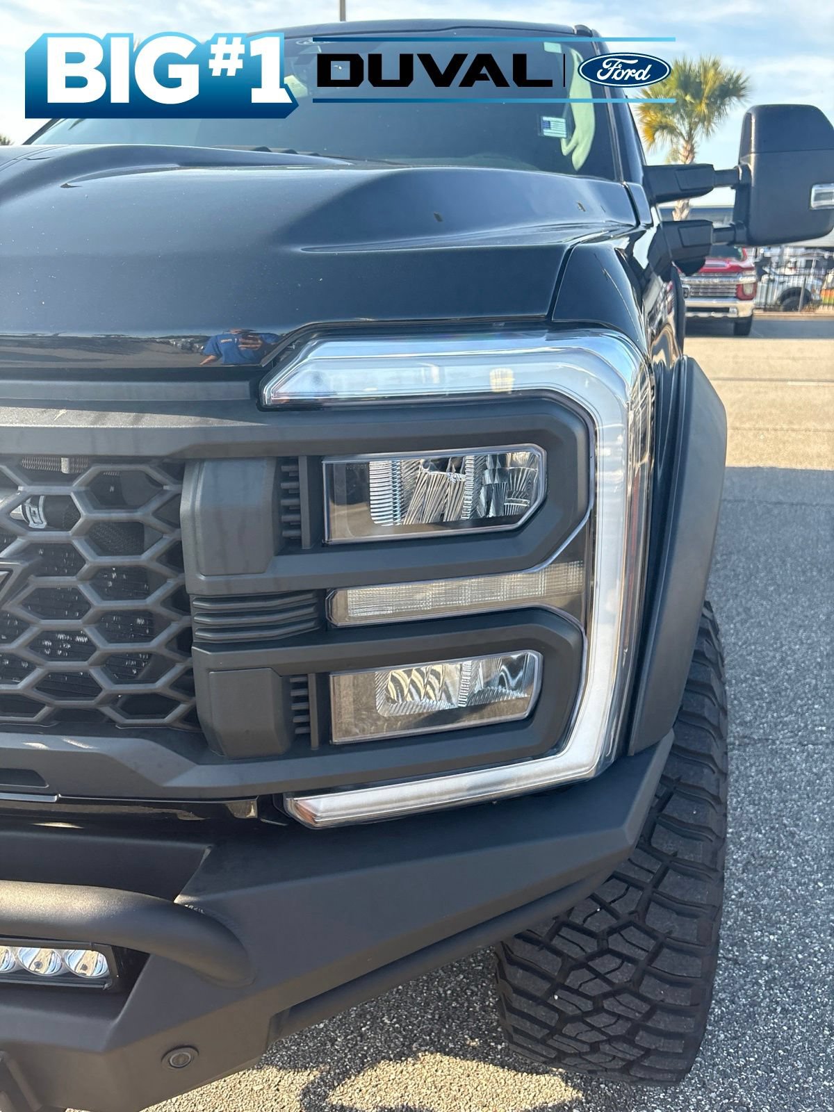 Certified 2024 Ford F250 Lariat w/ Lariat Ultimate Package AWD/4WD image 8