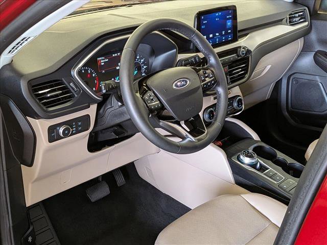 Certified 2022 Ford Escape SEL AWD/4WD image 10