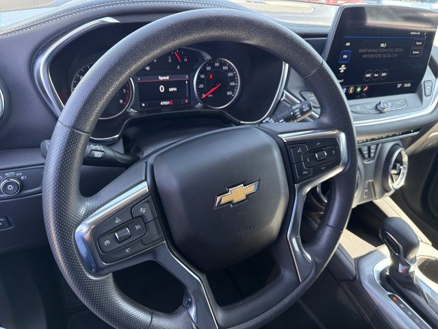 Used 2025 Chevrolet Blazer LT AWD/4WD image 10
