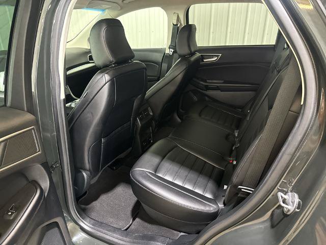 Certified 2022 Ford Edge SEL w/ Convenience Package AWD/4WD image 9