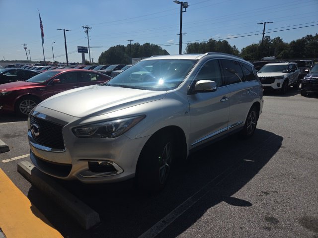 Used 2018 INFINITI QX60 FWD w/ Premium Package image 3