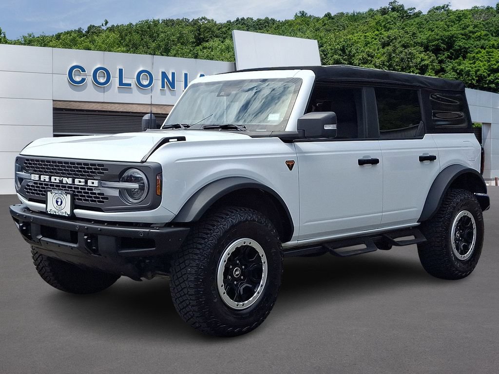 Certified 2021 Ford Bronco Badlands AWD/4WD image 3