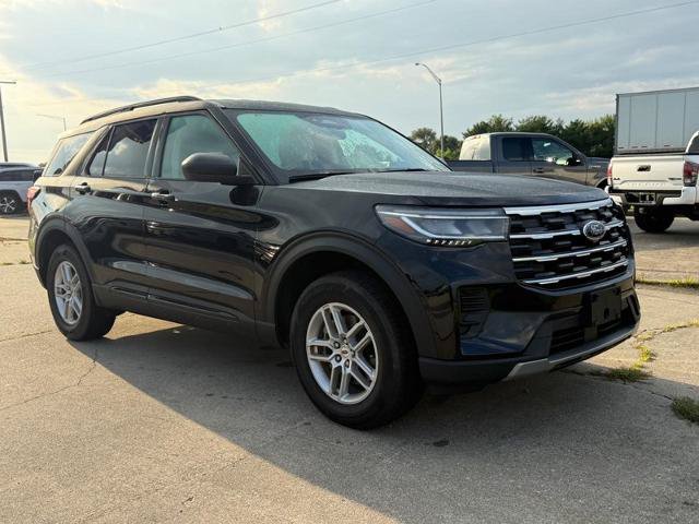 Certified 2026 Ford Explorer Active AWD/4WD image 8