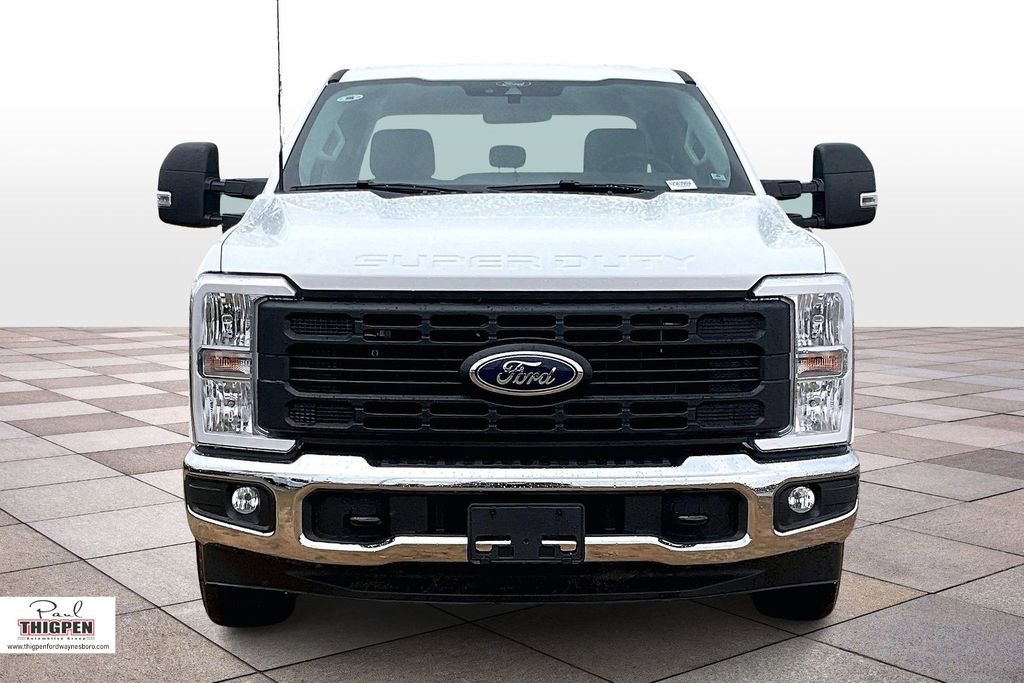 Certified 2025 Ford F250 XL w/ XL Chrome Package image 3