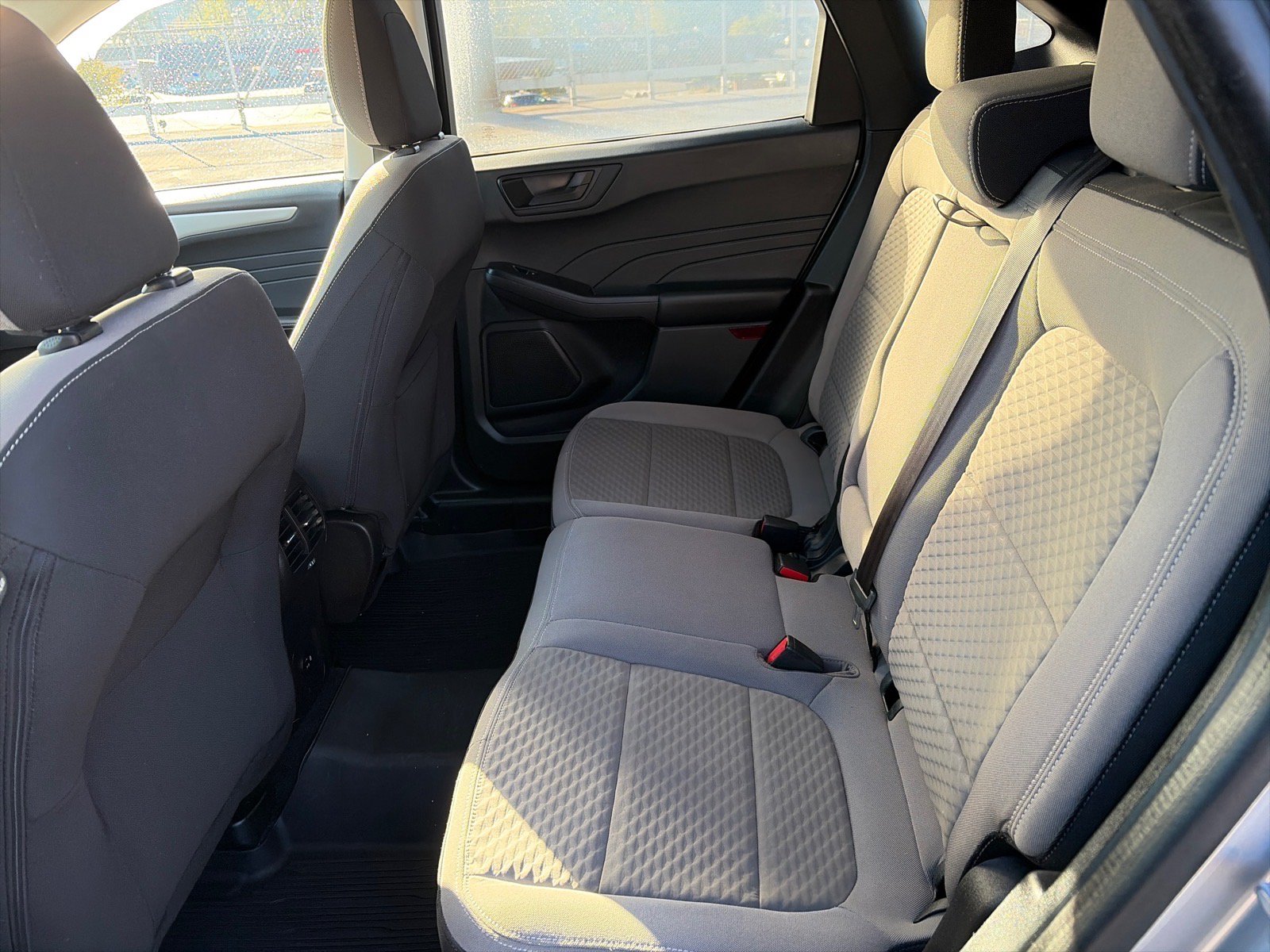 Certified 2022 Ford Escape SE w/ SE Sport Appearance Package AWD/4WD image 18