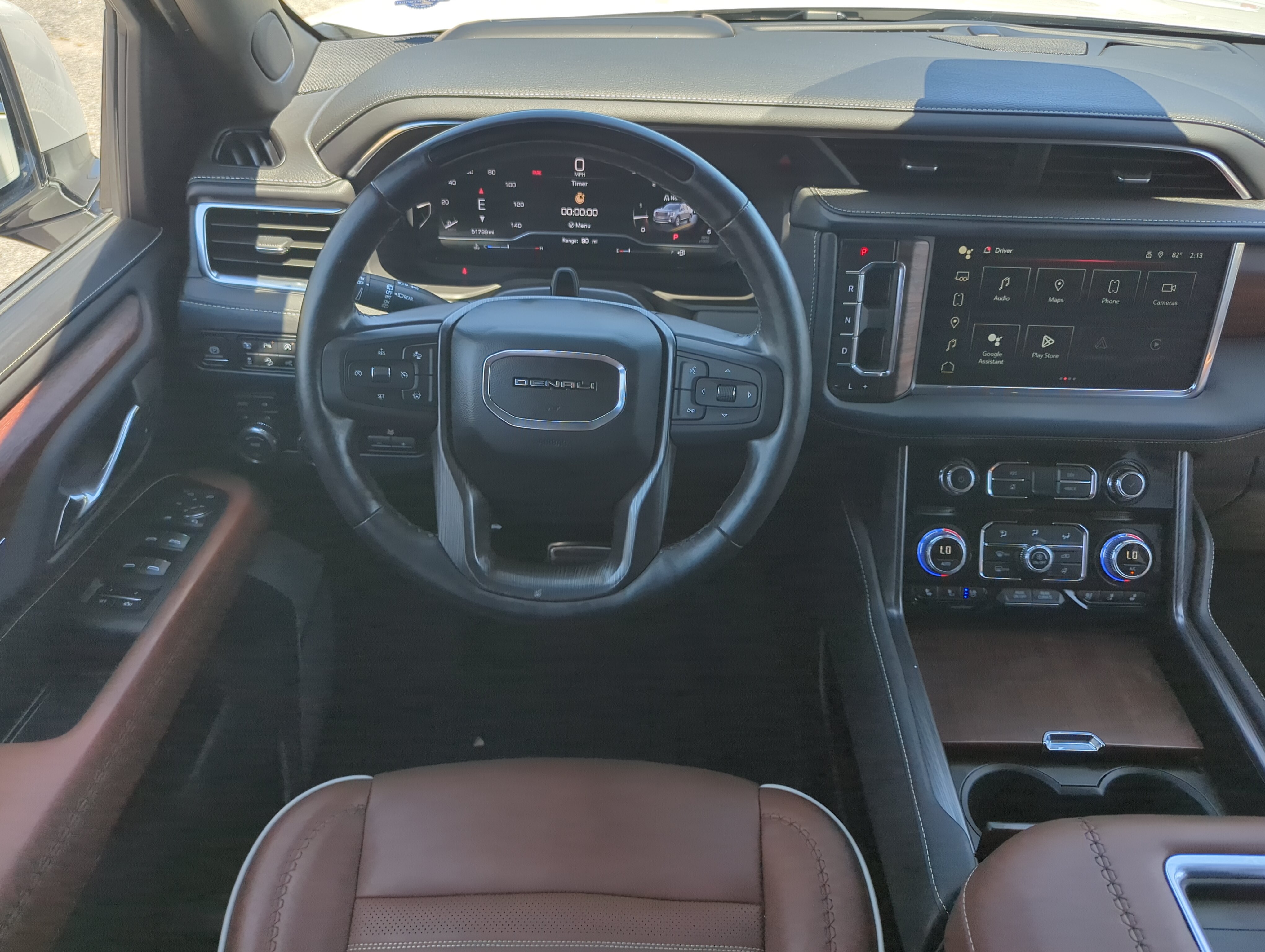 Used 2023 GMC Yukon XL Denali Ultimate AWD/4WD image 14