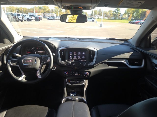 Used 2024 GMC Terrain SLT w/ Tech Package AWD/4WD image 20