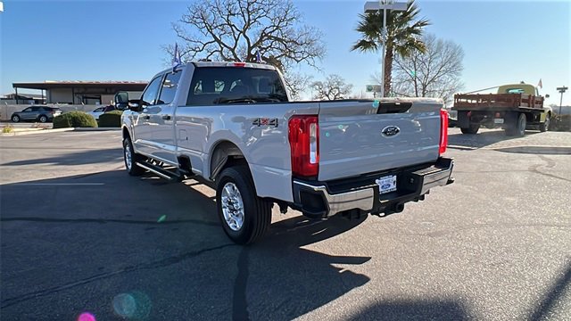 Certified 2025 Ford F250 XLT image 3