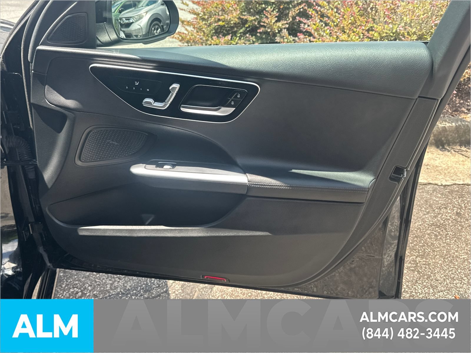 Used 2025 Mercedes-Benz C 300 Sedan image 16