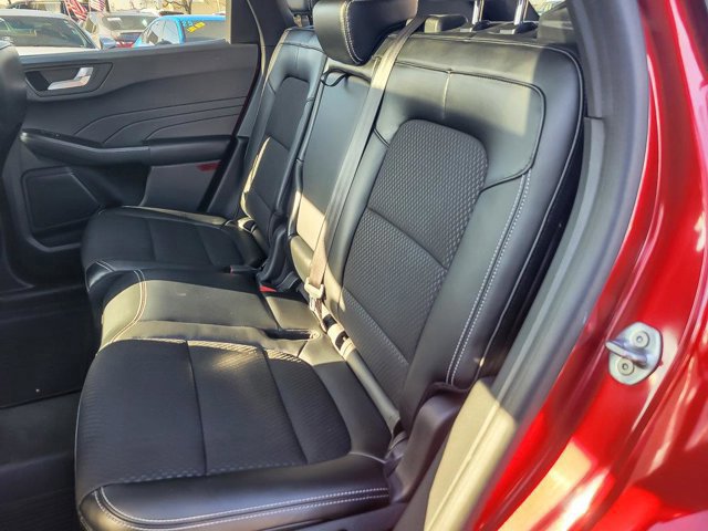 Certified 2023 Ford Escape SE w/ Class II Trailer Tow Package image 16