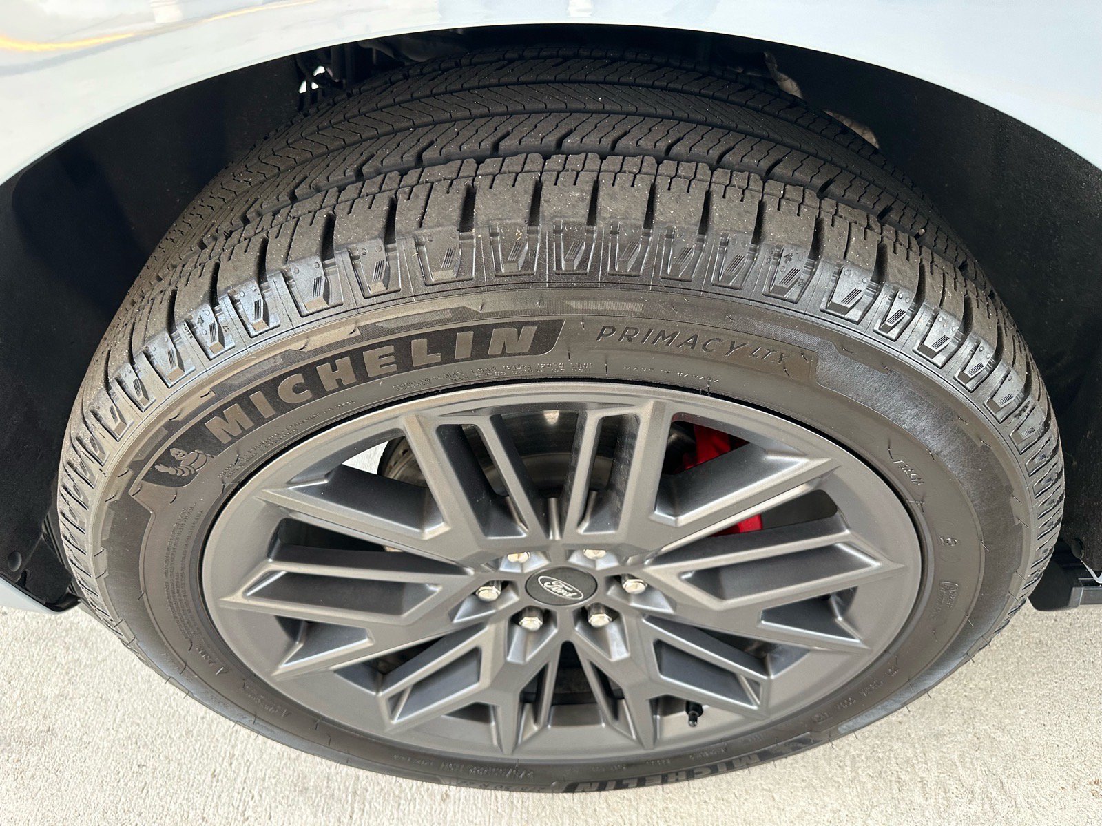 Certified 2025 Ford Expedition Platinum w/ Stealth Performance Package AWD/4WD image 7