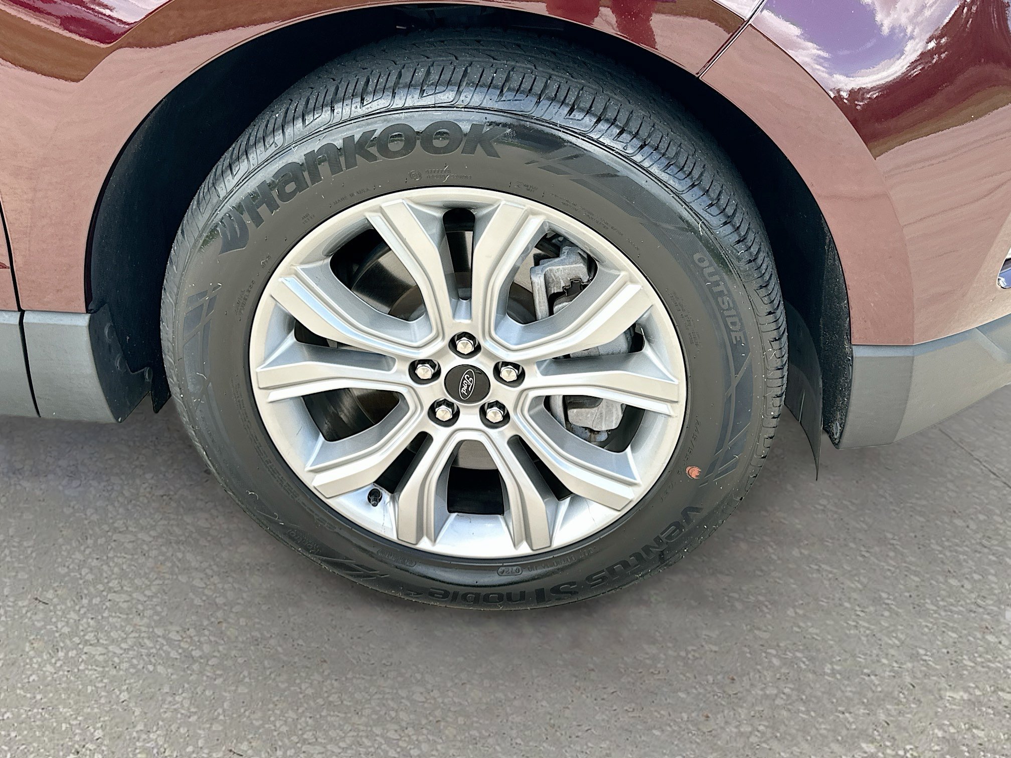 Certified 2024 Ford Edge Titanium AWD/4WD image 30
