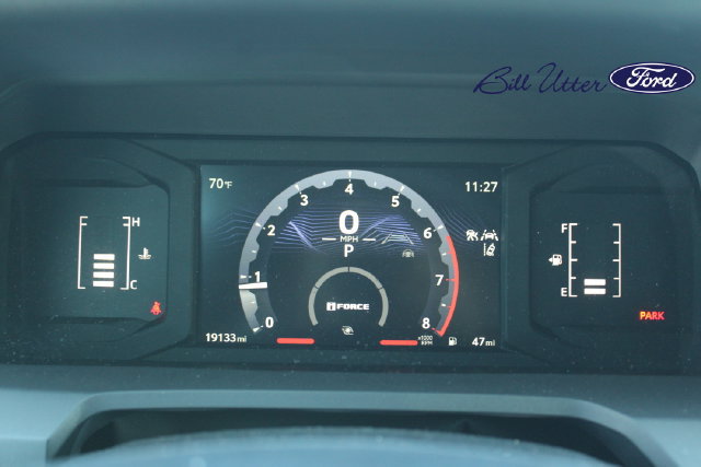 Used 2025 Toyota Tacoma SR5 AWD/4WD image 24