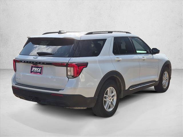 Certified 2025 Ford Explorer Active RWD image 5