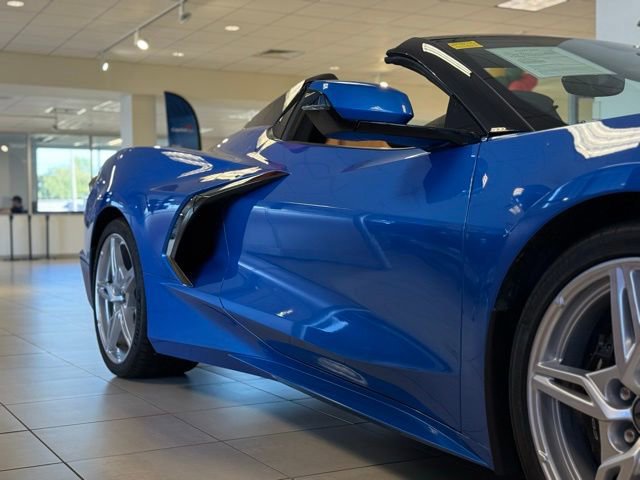 Used 2024 Chevrolet Corvette Stingray Preferred Conv w/ 2LT video 2