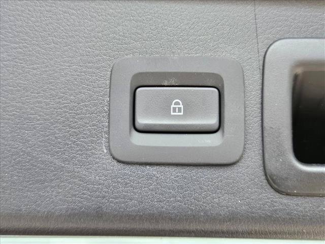 Used 2024 MAZDA CX-30 Carbon AWD/4WD image 26